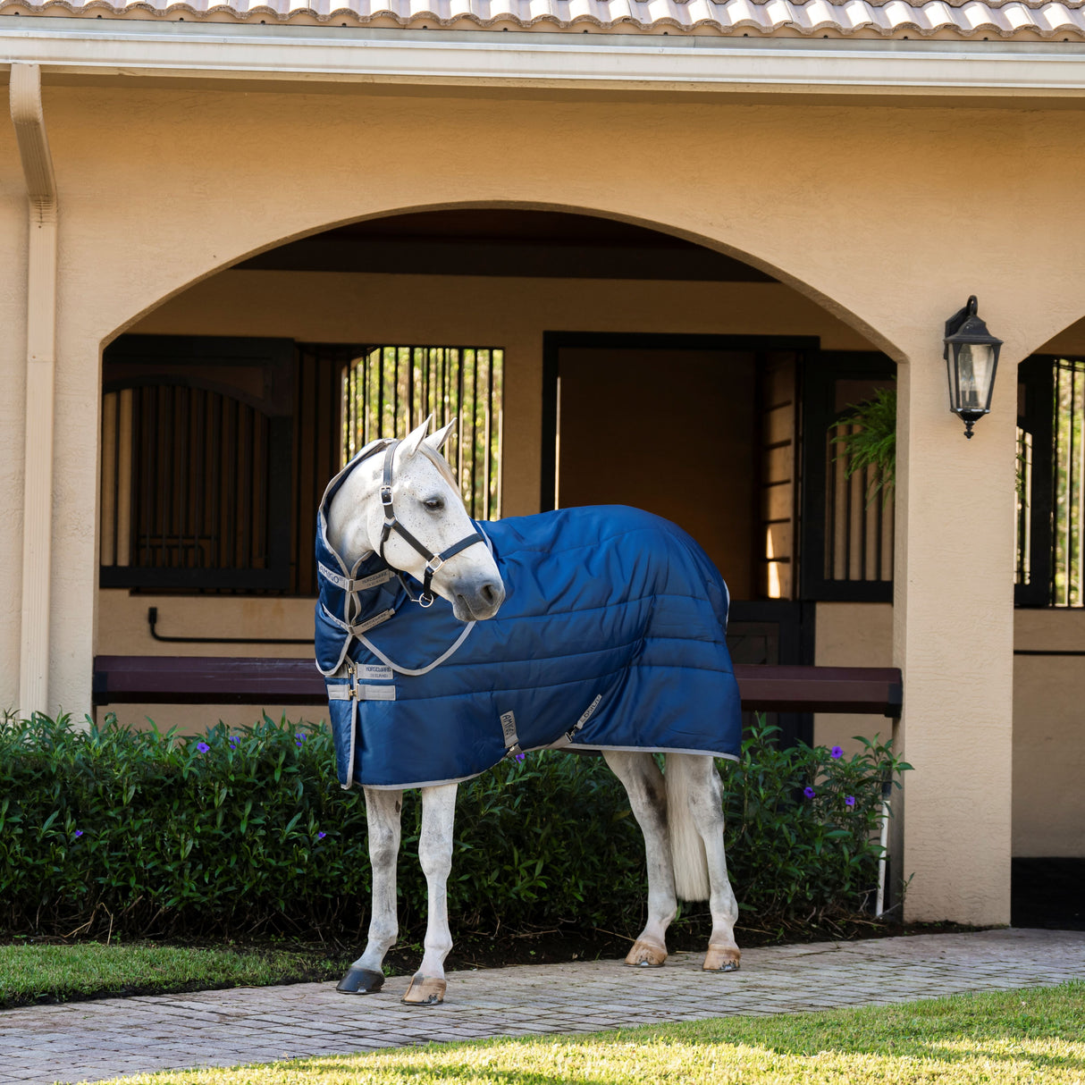 Horseware Ireland Amigo Ripstop Insulator 350g Plus Stable Rug #colour_navy-titanium-grey