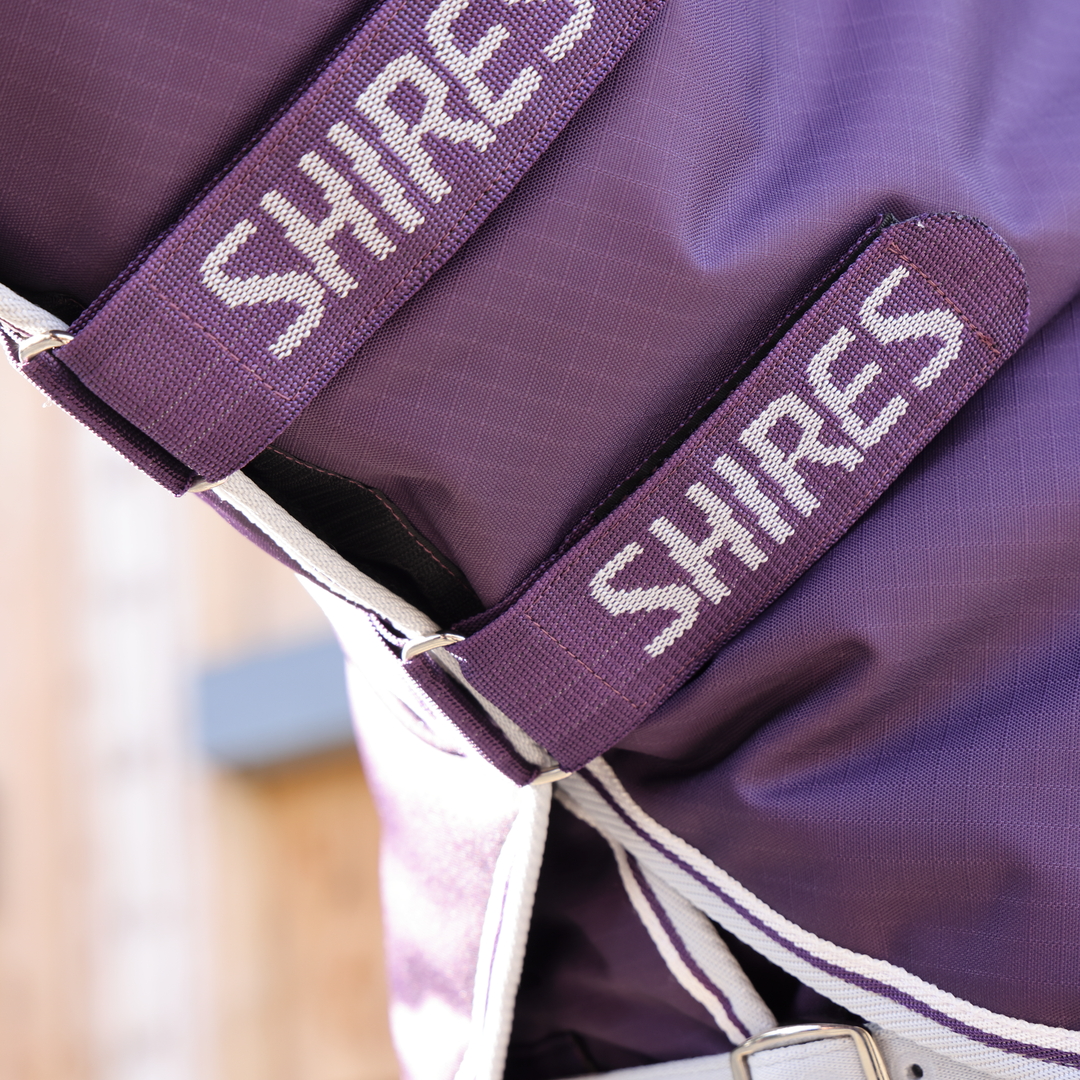 Shires Highlander Original 100g Turnout Rug & Neck #colour_plum
