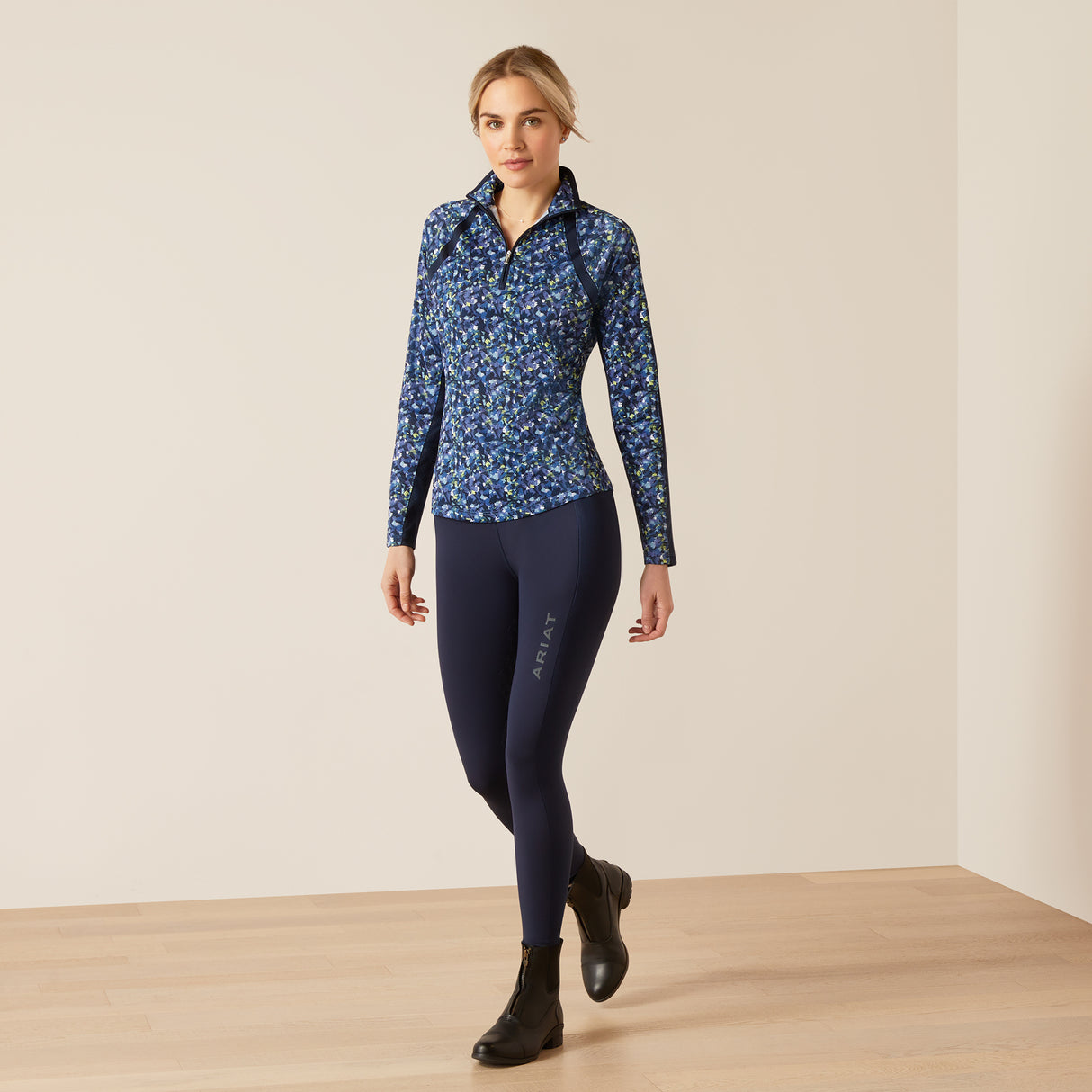 Ariat Women's Sunstopper 3.0 1/4 Zip Baselayer #colour_blue-scribble