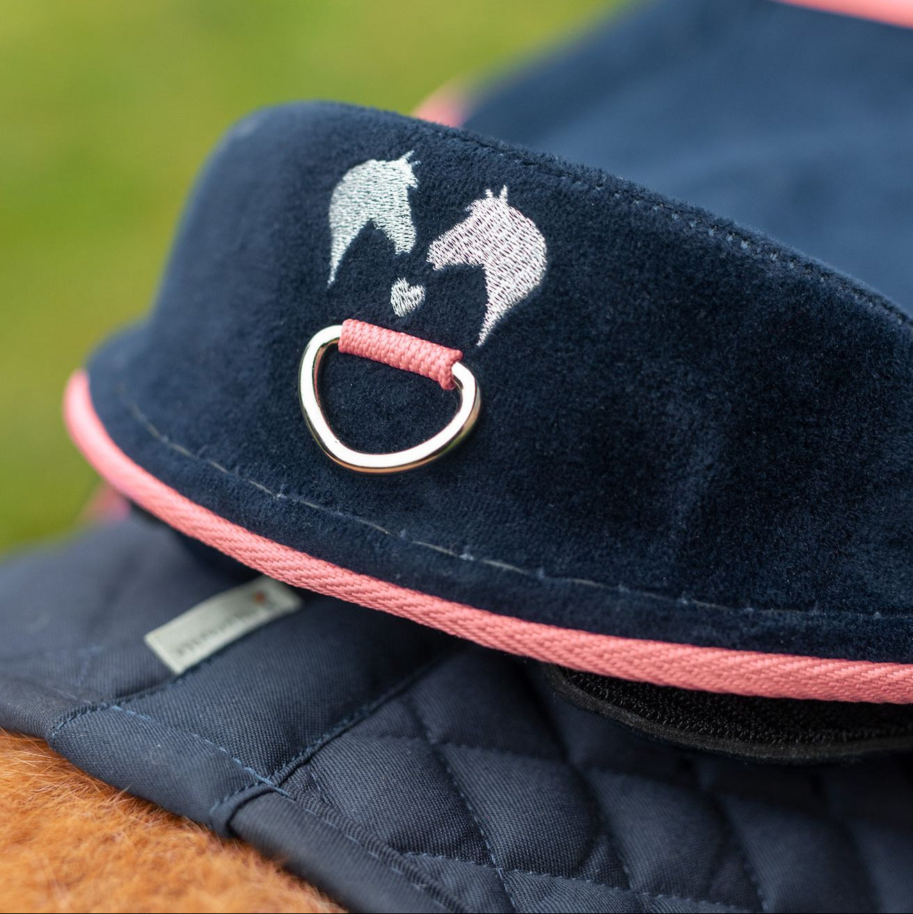 Waldhausen Unicorn Pony Rider-Pad #colour_night-blue-pink-red