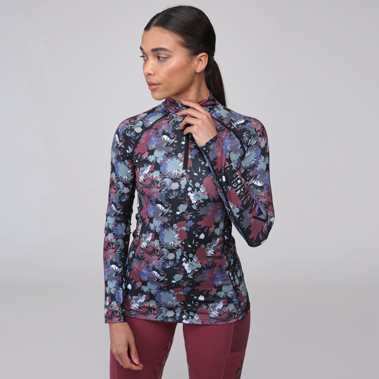 Shires Aubrion Ladies React Long Sleeve Base Layer #colour_abstract