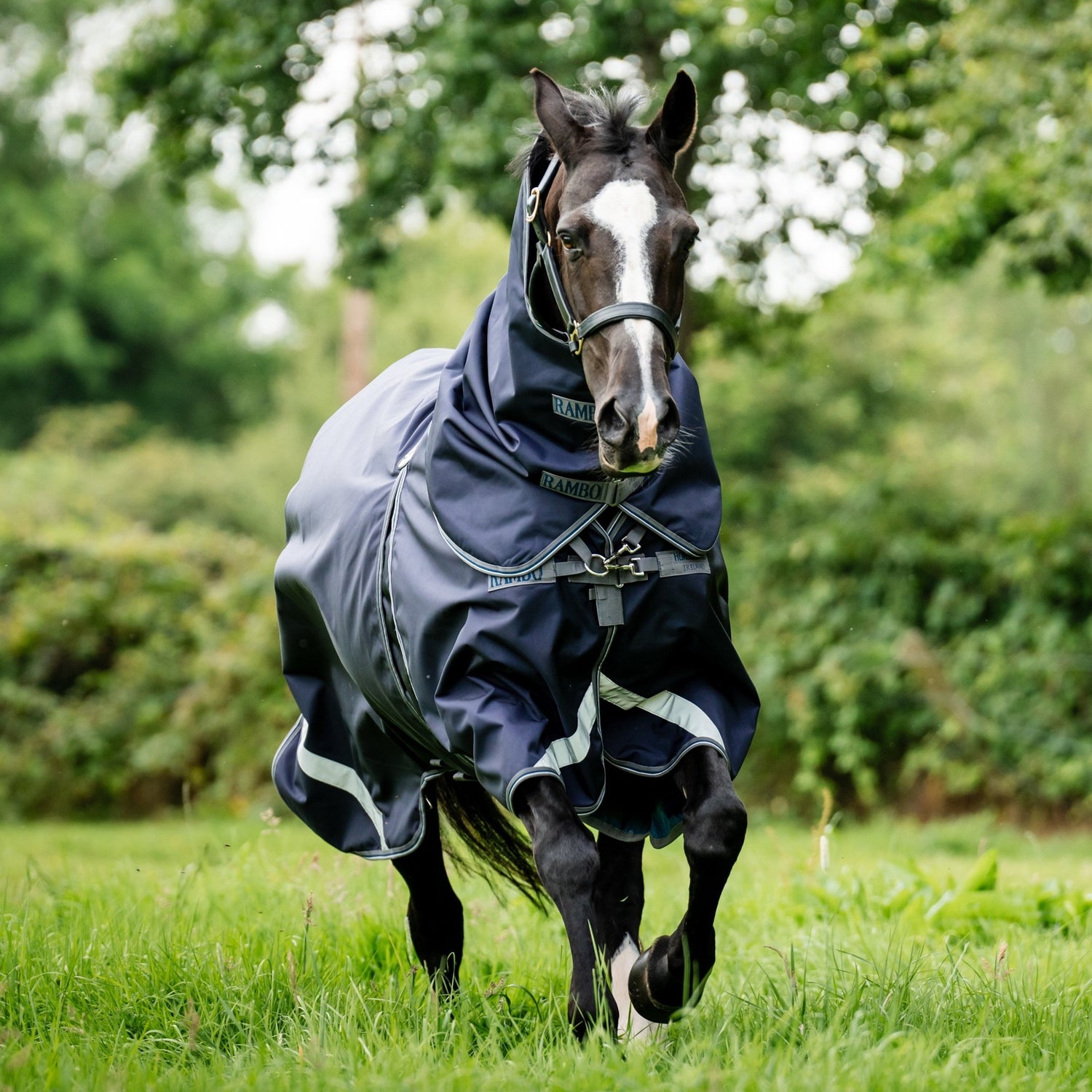 Horseware Irelanc Rambo Optimo Turnout (0g Outer with 400g Liner) #colour_navy-thunderstorm-grey-silver