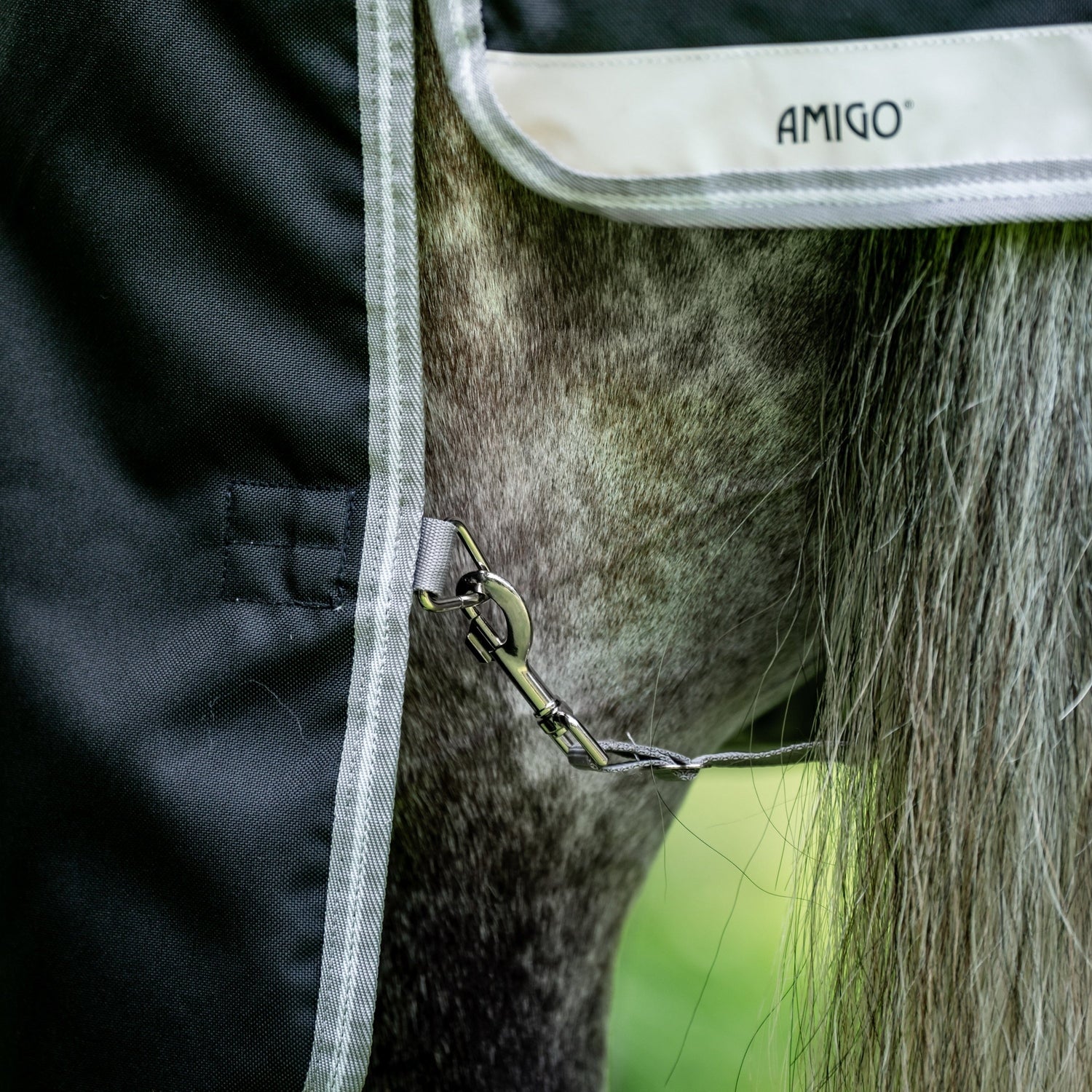 Horseware Ireland Amigo Bravo 12 Plus 100g #colour_black-titanium-grey-silver
